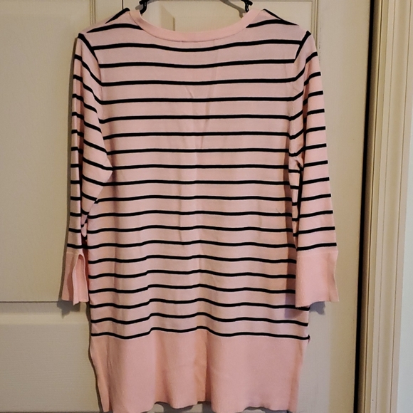 Sweater - Picture 2 of 5